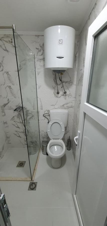 Cozzy Apartment Near The Aiport Podgorica Exterior photo
